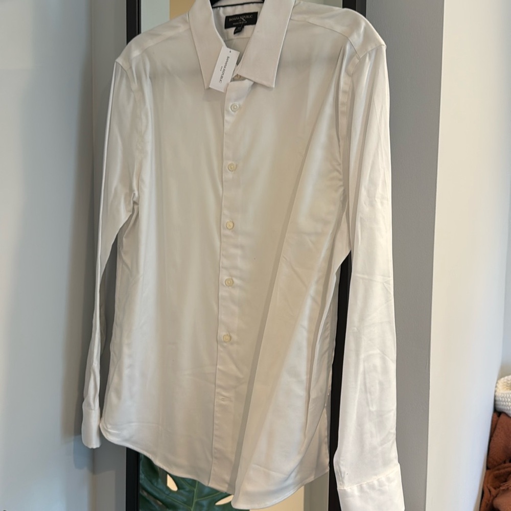 NWT Banana Republic Button Down Shirt